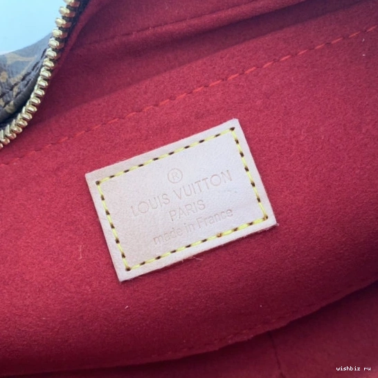 WIS POCHETTE LOUIS CROISSANT VUITTON 0128